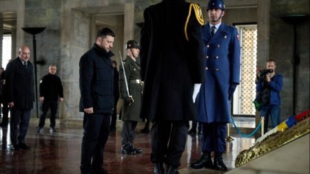 Zelenski Atatürkün məzarında - FOTO