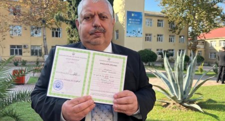 62 yaşında universitet məzunu oldu