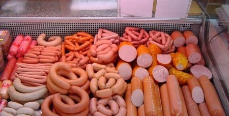 Azərbaycanda kolbasa yeyənlər ARTIB Azərbaycanda kolbasa yeyənlər ARTIB