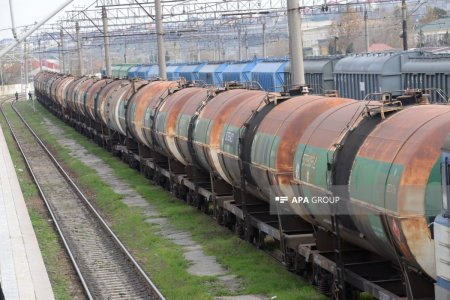 Ermənistana neft məhsulları yola salındı - FOTO Ermənistana neft məhsulları yola salındı - FOTO