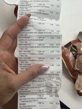 Bolmartdan alınan məhsul kifli çıxdı - 18 manata “Magnum” dondurması...