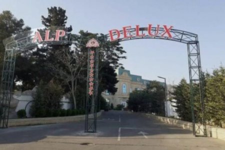 “Alp Delux“ şadlıq evində toyda qonaqlara at əti verilib